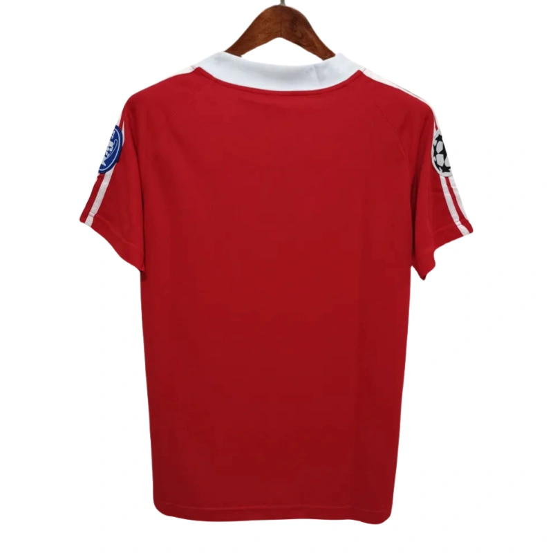 01-02 Bayern Munich Retro Jersey Home UCL