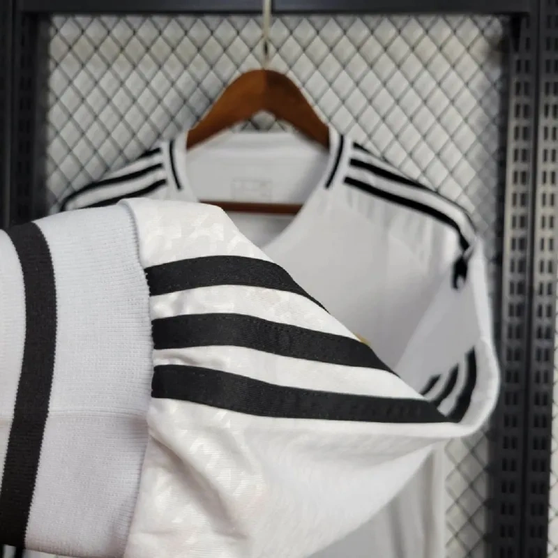 24-25 Real Madrid Home Long Sleeve Replica Jersey