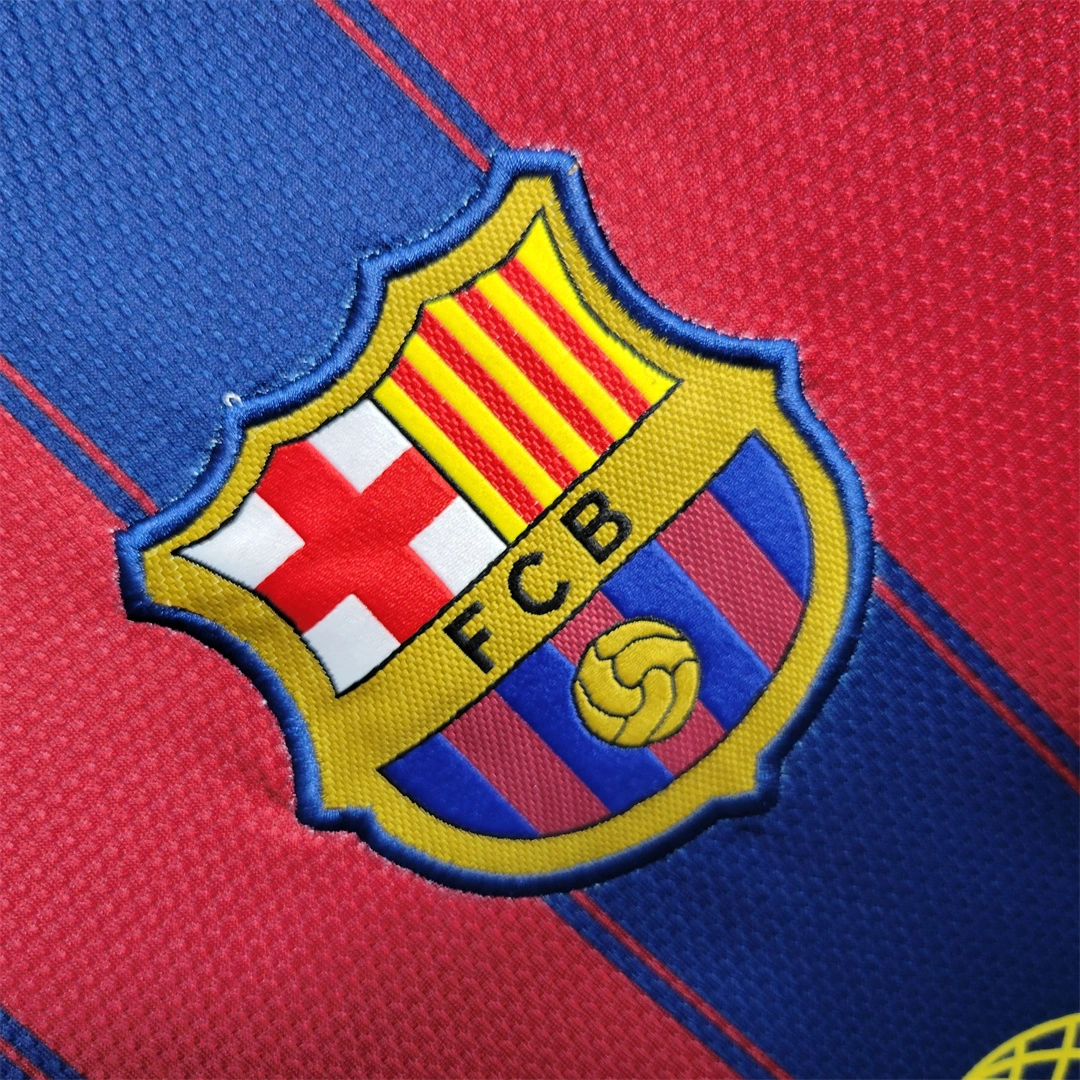 09-10 Barcelona MESSI Home Retro Football Jersey
