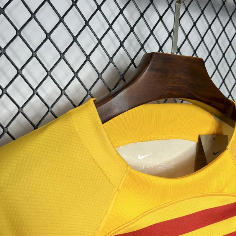 24-25 Barcelona Special Yellow Jersey
